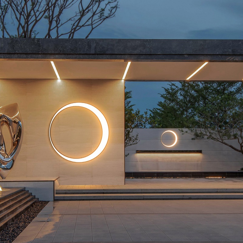 مصباح حائط خارجي عصري على شكل  - مراجعة Outdoor Lighting Up And Down وسعره