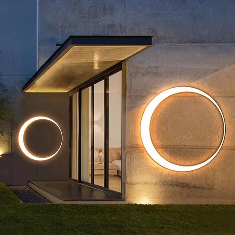 مصباح حائط خارجي عصري على شكل  - مراجعة Outdoor Lighting Up And Down وسعره